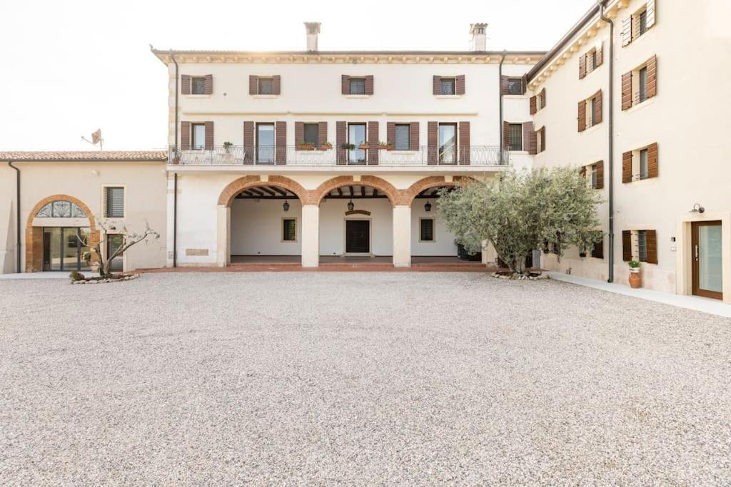 Verdeolivo 1876 - Apartments & Pool Mezzane di Sotto Exterior foto