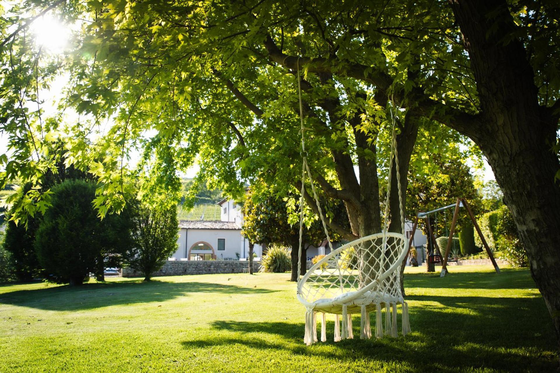Verdeolivo 1876 - Apartments & Pool Mezzane di Sotto Exterior foto